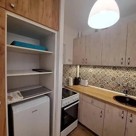 Lejlighed Cozy Lux Bedroom With Balcony In Dorcol *