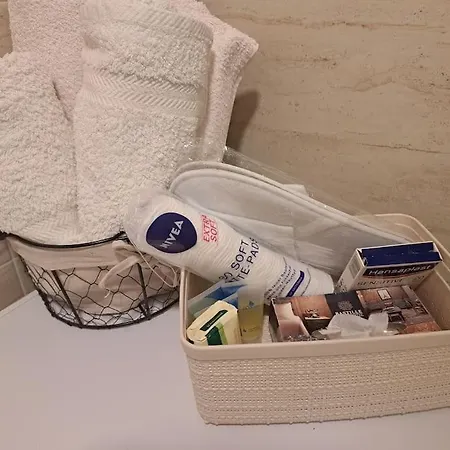 Cozy Lux Bedroom With Balcony In Dorcol